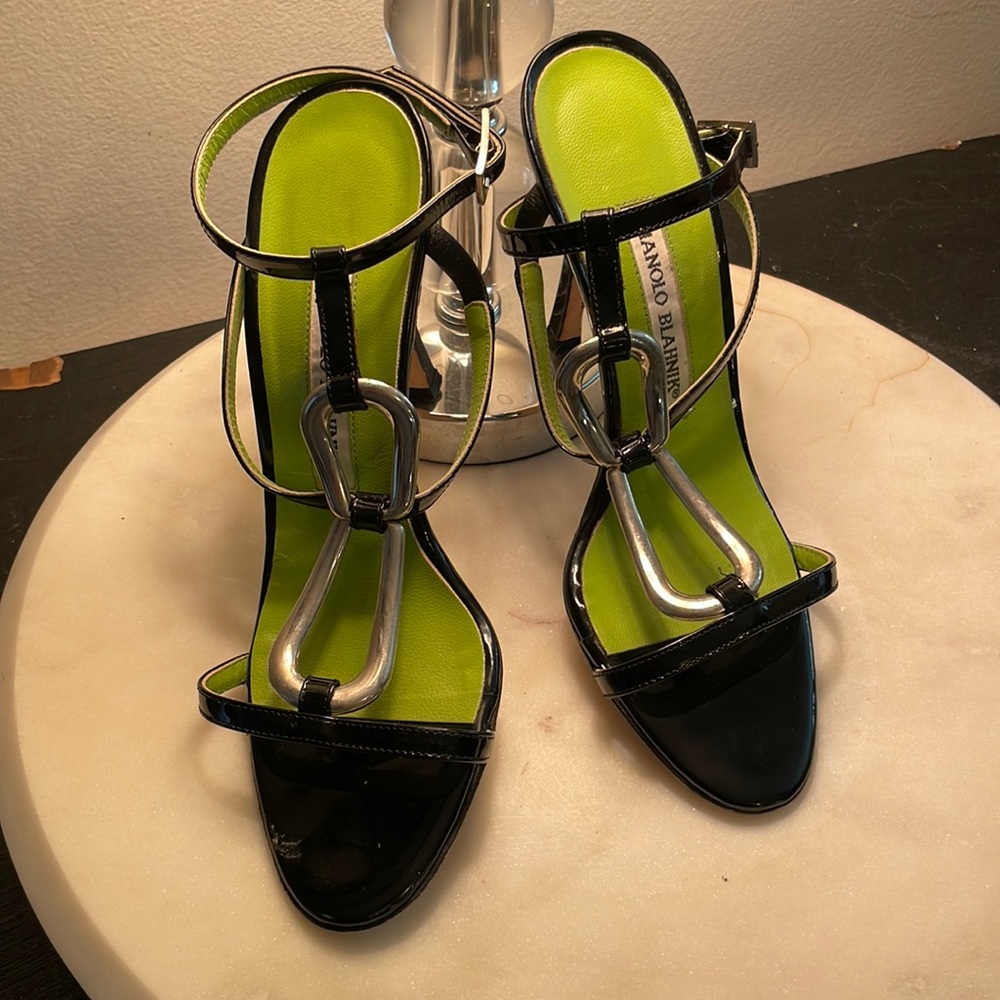 Size 35 1/2 Manolo Blahnik‘s strappy heels.